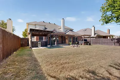 5919 Ridgeway Drive, Grand Prairie, TX 75052 - Photo 35