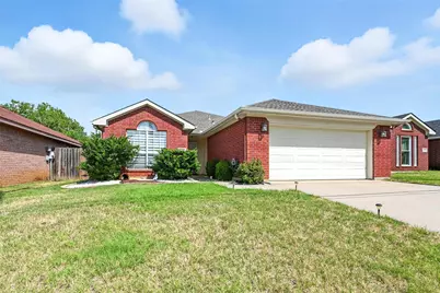 1455 Morrison Drive, Fort Worth, TX 76112 - Photo 17