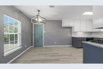 313 W 7th Street, Weatherford, TX 76086 - Photo 9
