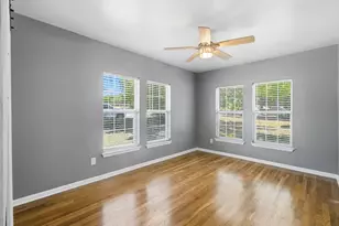 313 W 7th St, Weatherford, TX 76086 - Photo 17