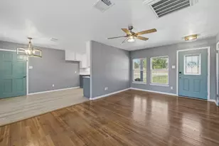 313 W 7th St, Weatherford, TX 76086 - Photo 7
