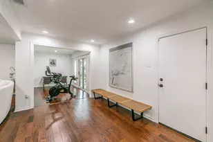 8559 S Mediterranean Cir, Dallas, TX 75238 - Photo 7