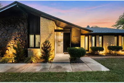 8559 S Mediterranean Circle, Dallas, TX 75238 - Photo 3