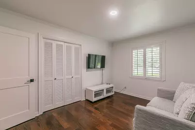 8559 S Mediterranean Circle, Dallas, TX 75238 - Photo 17