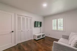 8559 S Mediterranean Cir, Dallas, TX 75238 - Photo 17