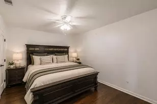 8559 S Mediterranean Cir, Dallas, TX 75238 - Photo 23
