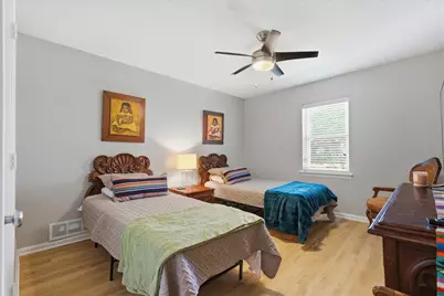 10941 Beauty Lane, Dallas, TX 75229 - Photo 25
