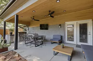 10941 Beauty Ln, Dallas, TX 75229 - Photo 29