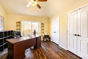 320 Robert Joseph St, Burleson, TX 76028 - Photo 19