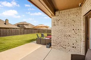 320 Robert Joseph St, Burleson, TX 76028 - Photo 25