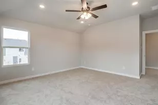4525 Hogan's Alley Dr, Arlington, TX 76001 - Photo 27