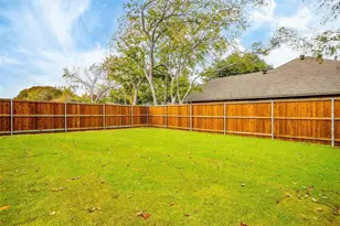 4525 Hogan's Alley Dr, Arlington, TX 76001 - Photo 33