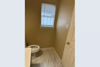 4916 Eastover Avenue, Fort Worth, TX 76119 - Photo 11