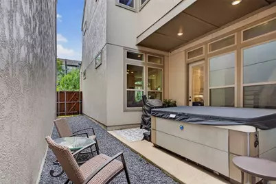 5137 Artemesia Lane, Dallas, TX 75209 - Photo 25