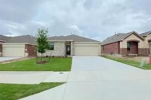 565 Pueblo Bonito Trl, Fort Worth, TX 76052 - Photo 1