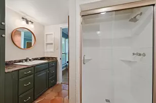 6138 N Jim Miller Rd, Dallas, TX 75228 - Photo 15