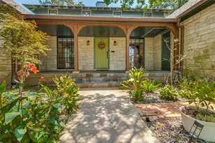 1420 Junior Dr, Dallas, TX 75208 - Photo 7