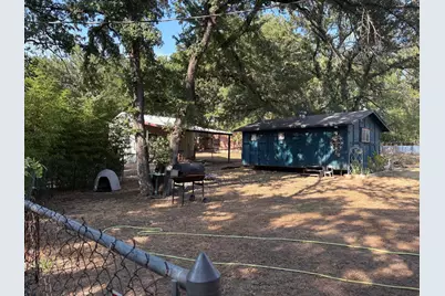 935 S Cardinal Road, Reno, TX 76020 - Photo 7