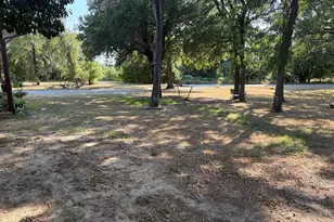 935 S Cardinal Rd, Reno, TX 76020 - Photo 3