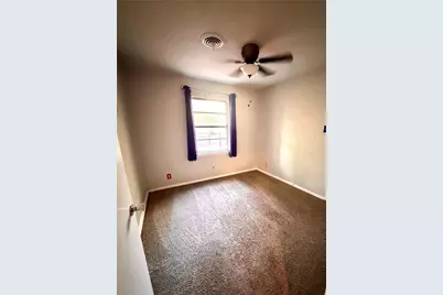 412 E Lovers Lane, Arlington, TX 76010 - Photo 9