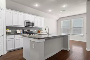 1505 Spoonbill Dr, Little Elm, TX 75068 - Photo 11