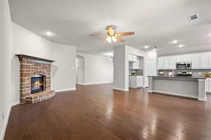1505 Spoonbill Dr, Little Elm, TX 75068 - Photo 9