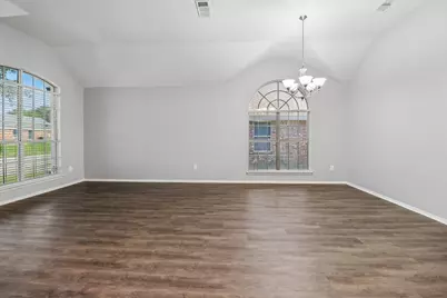 7905 Decoy Drive, Arlington, TX 76002 - Photo 9