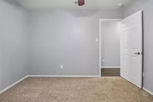 7905 Decoy Dr, Arlington, TX 76002 - Photo 35