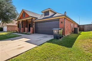 7905 Decoy Dr, Arlington, TX 76002 - Photo 3