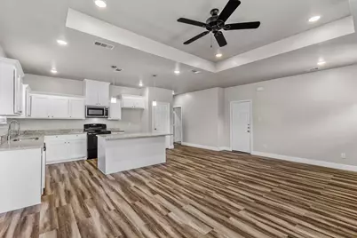 4210 Park Street, Greenville, TX 75401 - Photo 3
