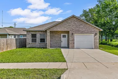 4210 Park Street, Greenville, TX 75401 - Photo 1