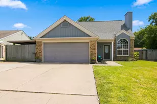 3720 Big Leaf Ln, Fort Worth, TX 76137 - Photo 1