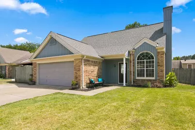3720 Bigleaf Lane, Fort Worth, TX 76137 - Photo 3