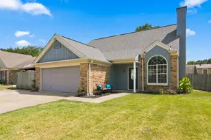 3720 Big Leaf Ln, Fort Worth, TX 76137 - Photo 3