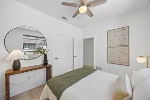 1917 Landon Ln, Dallas, TX 75204 - Photo 23