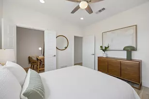 1917 Landon Ln, Dallas, TX 75204 - Photo 15