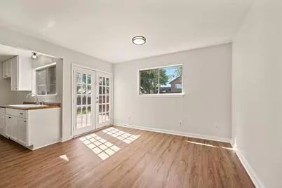 4640 Waterway Drive N, Fort Worth, TX 76137 - Photo 5