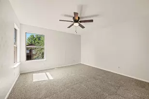4640 Waterway Dr N, Fort Worth, TX 76137 - Photo 11