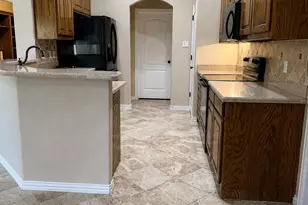 108 Tay Ct, Weatherford, TX 76088 - Photo 3