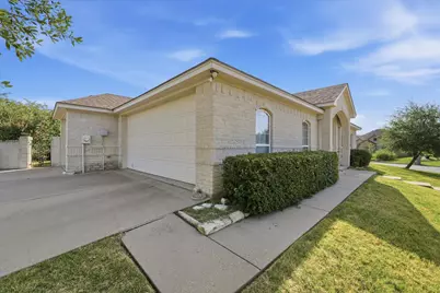 32 North Shore Circle, Waco, TX 76708 - Photo 3