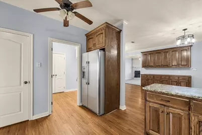 32 North Shore Circle, Waco, TX 76708 - Photo 11