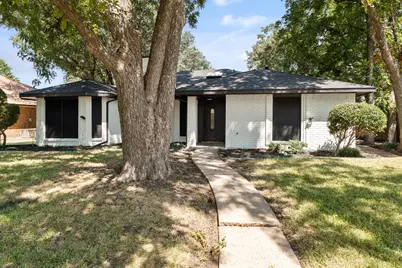 3713 Andrea Lane, Rowlett, TX 75088 - Photo 3