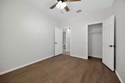 1521 Stanford Drive, Van Alstyne, TX 75495 - Photo 9