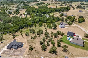 420 Hemet Wy, Weatherford, TX 76087 - Photo 1