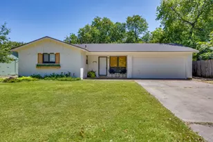 405 Lena Ln, Burleson, TX 76028 - Photo 1