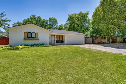 405 Lena Lane, Burleson, TX 76028 - Photo 3