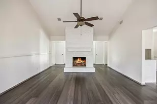 4406 Rain Forest Dr, Arlington, TX 76017 - Photo 7