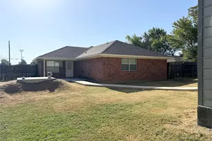 300 Church St, Collinsville, TX 76233 - Photo 19