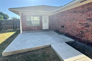 300 Church St, Collinsville, TX 76233 - Photo 21