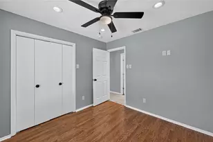 2760 Hollandale Ln, Farmers Branch, TX 75234 - Photo 13